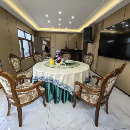Huanxili Homestay (Wudalianchi Scenic Area)