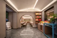 Moshang Hotel (Kaifeng Qingming Shanghe Garden Gulou Square) - 3-Star