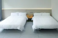 Riverside Skylight Homestay (Tunbang Skylight) - شرفة