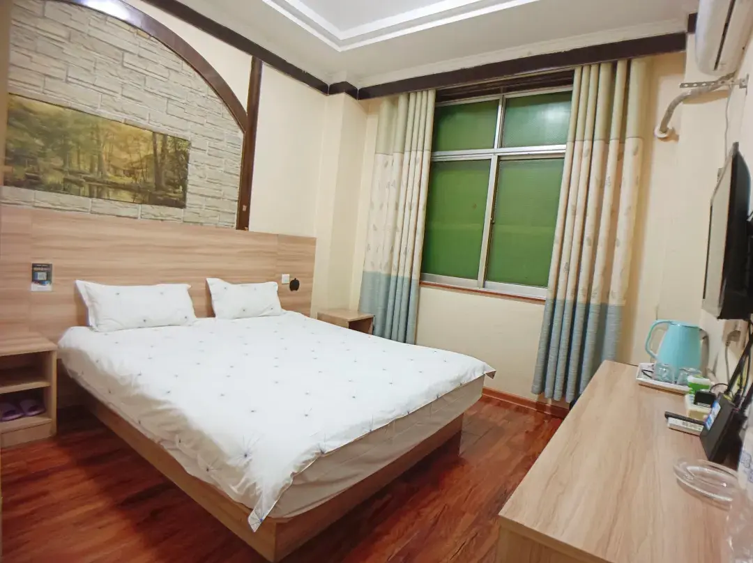 Pifacheng Huanlian Hotel - Linyi