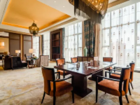 Yihe Hotel Hotels in Hezuo