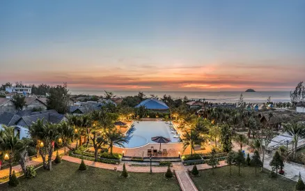Khu nghỉ dưỡng Hòn Bà Lagi