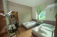 Hua Qiao Home