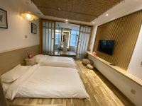 北京V-MAX威斯风尚主题酒店 - 豪华双床房