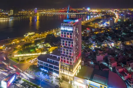 Khách sạn Vanda