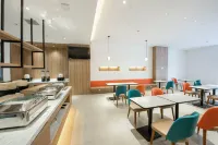HanTing Premium Hotel (Weinan North Station Letian Avenue) - breakfast