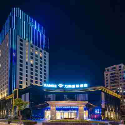 Vance International Hotel (Linhai Duqiao) Hotel Exterior