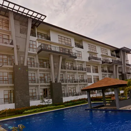 Crown Hotel at Harbour Springs Palawan Managed by Enderun Hotels