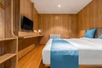 Rujia Ruibai Cloud Hotel (Tianjin Eye Bening Park Subway Station) Hotels in Tianjin