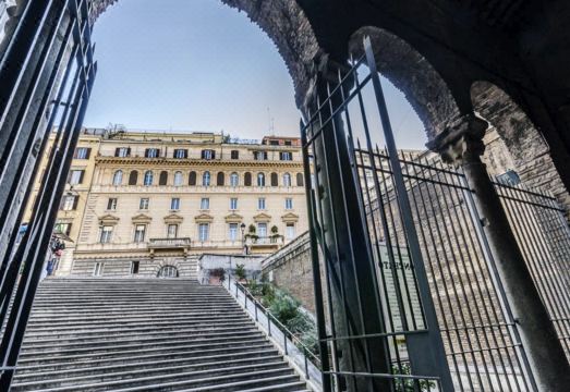 호텔 객실 분석 이미지