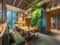 TRUE GO Hotel (Chaoyangmen Subway Station, Beijing Workers' Stadium) Hotels near Parkview Green