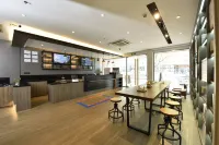 HanTing Hotel (Jiande Xin'an River Riverside) - 2 stelle