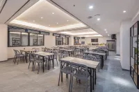 Sumeng Fashion Hotel (Rongshui Sumeng Commercial Plaza) - فطور