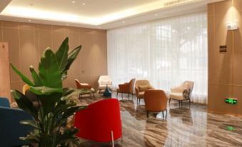 New beacon·shangju Hotel(Wuhan Zhongjiacun Lanjiang Road Metro Station Jiangtan Store)