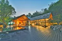 Cloud Homestay in Hometown