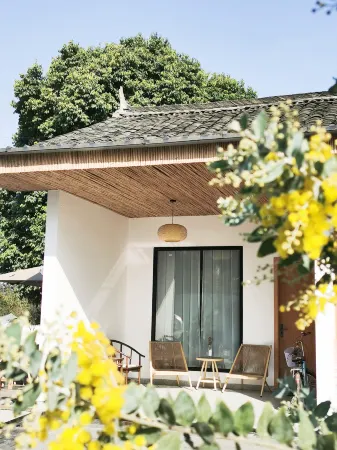 Yin Mountain Resorts QiongLai