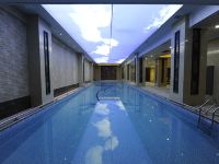 芮城大酒店 - 室内游泳池