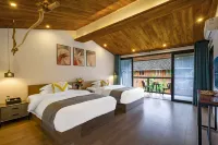 Fanjing Mountain also likes B & B