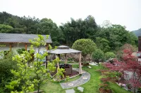 Shaoshan Love Shaoshan Talk · Mountain Scenery Courtyard Resort Garden B&B Hotels near Shaoshan Flowers Grand View Garden for Memorizing the Great Man