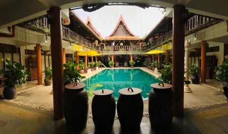 Ruean Thai Hotel
