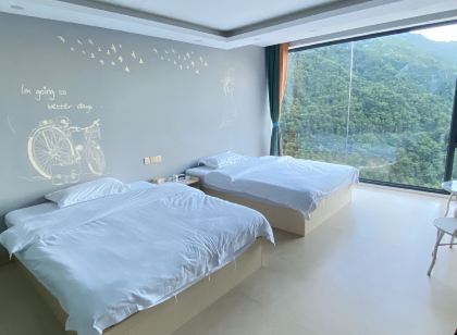 上林沐雲閣民宿