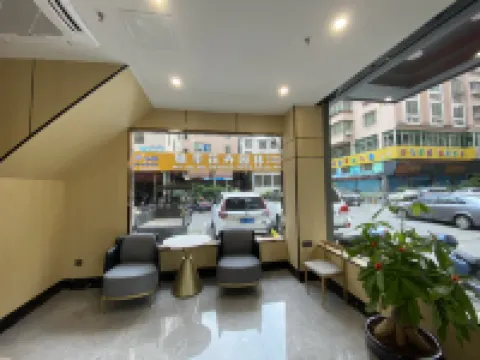 如家睿柏·雲飯店（寧德萬達廣場店）