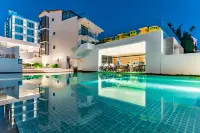 Weizhou Island White House Hotel