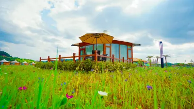 大英湖畔星空帳篷酒店（海洋之心店） Hotels near Shiji Baisheng Shopping Plaza