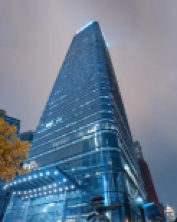 The Serene（Sinan Shijia) Riverside Suites Hotel (Chongqing Jiefangbei Hongyadong Branch)