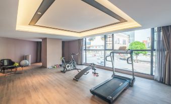 Homeinn Selected Hotel (Shantou The Mixc Longyan Road Food Street)