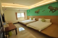 Han Yay Bay Hotel