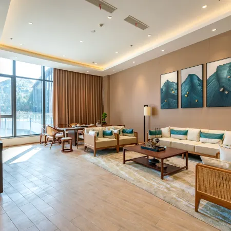 ZheRong MinJiang Hotel