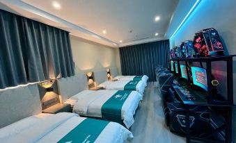 MT Mammoth E-sports Hotel (Luzhou Branch)