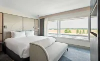 Hyatt Place London Heathrow Airport Hotels in Hillingdon