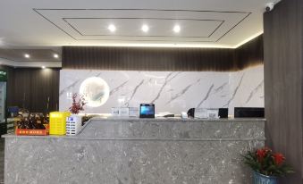 Fengshe Light Luxury Hotel (Shangcai Caiming Park Scenic Area Branch)