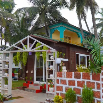 Arambol Lake Resort