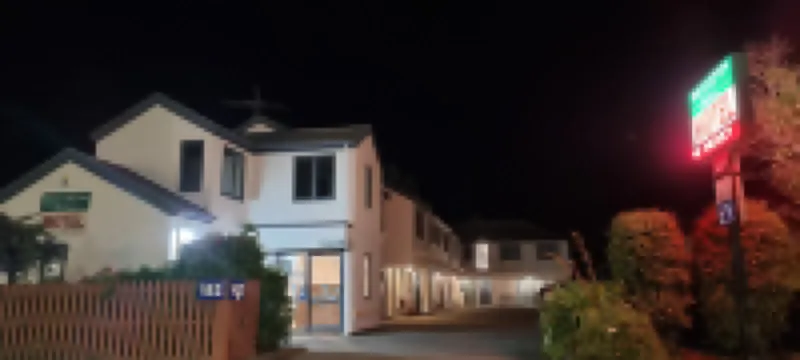 Riccarton Mall Motel Hotels near Avonhead