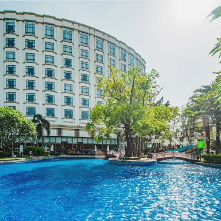 Goodview Hotel Sangem Отели рядом с достопримечательностью «Железнодорожная станция Чжанмутоу»
