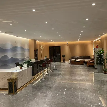 Xingang Hotel (Yuncheng Salt Lake International Airport)