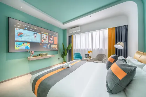 Zhiling Homestay (Five Star Street City Center) - 2-Star