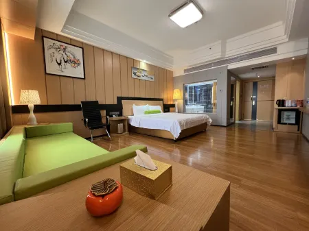 Wuzhou International Hotel Отели рядом с достопримечательностью «Heze University North Campus»