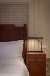 The Yihe Yangtze Hotel