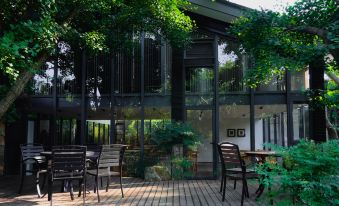 5. Suzhou R..