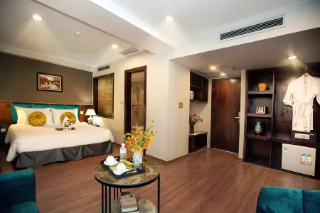 Aviary Hanoi Hotel & Travel