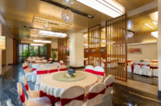 마오현 고대 치앙청 이화탕 호텔