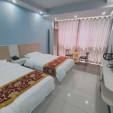 Baili Dujuan Chunhua Qiuyue Homestay