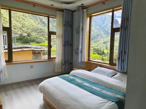 Diebu Zhagana Pengyue View Homestay