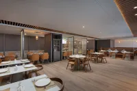 Ramada Bayonne Hotel - sarapan