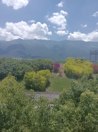 Dali Dewang Inn