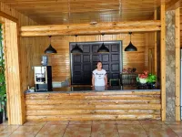 Wuying Town Forest Park Lakeside Homestay Hotels in Fenglin County